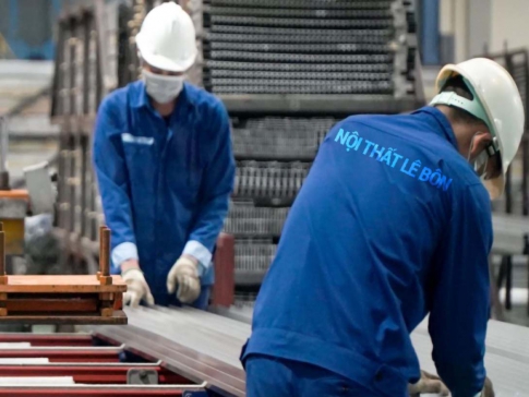 Sản xuất giường sắt theo yêu cầu